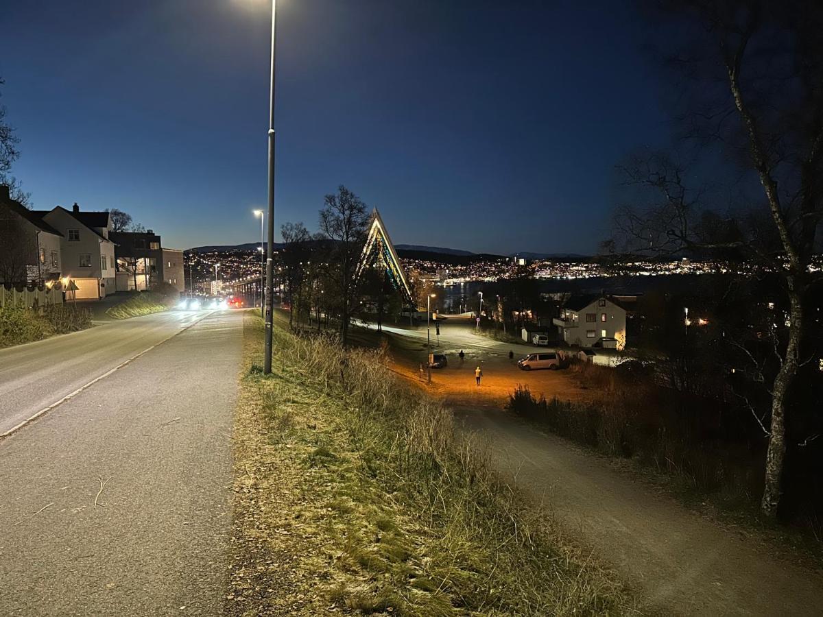 Tromsdalen Aurora Apartments 特罗姆瑟 外观 照片